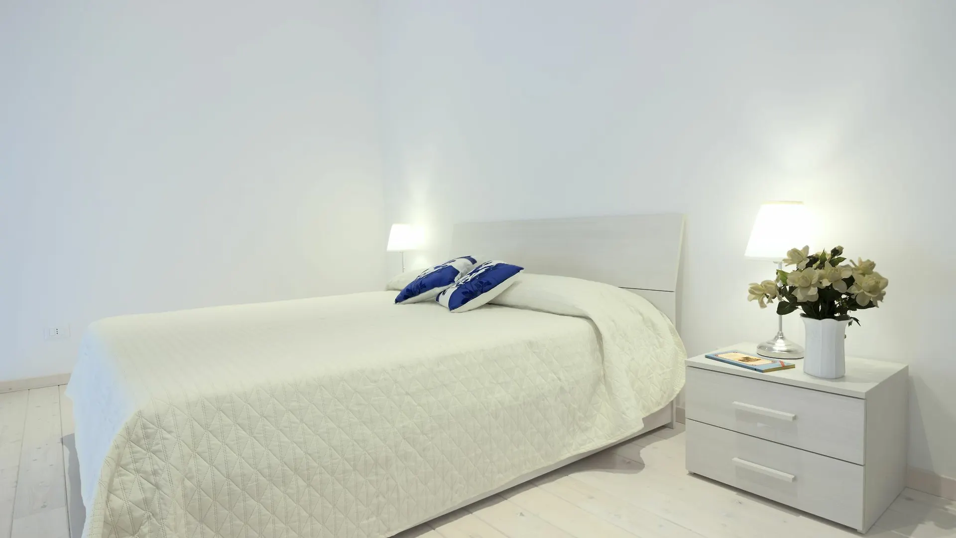 Palazzo D'Auria Aparthotel Naples